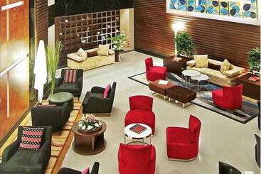 هتل Vivanta Hyderabad Begumpet