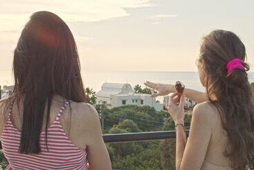 Waterlily Hotel Apartments