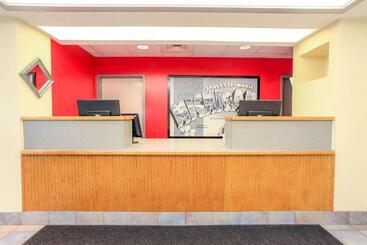 مُتل Super 8 By Wyndham Sault Ste. Marie