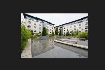 پانسیون Dcu Rooms