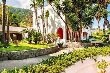 Poggio Aragosta Hotel & Spa