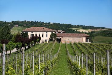 Spinerola Hotel In Cascina & Restaurant Uvaspina