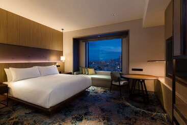 هتل Hilton Hiroshima