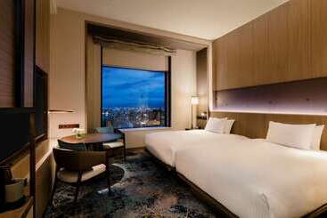 هتل Hilton Hiroshima