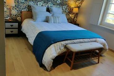 مبيت وإفطار Les Coquelicots   Chambre Babette