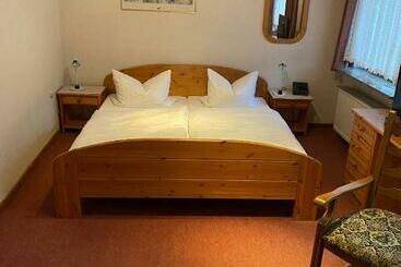 هتل Fischanger Resort