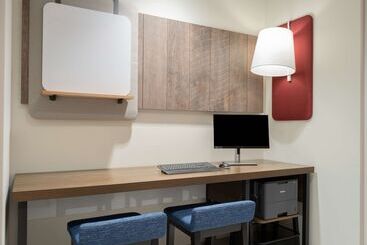 هتل Hilton Garden Inn Jeffersonville Louisville North