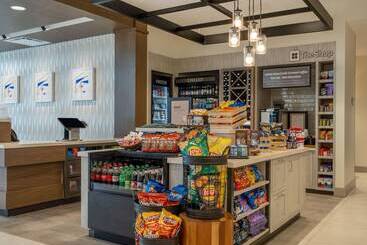 هتل Hilton Garden Inn Jeffersonville Louisville North