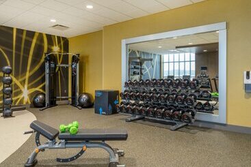 هتل Hilton Garden Inn Jeffersonville Louisville North