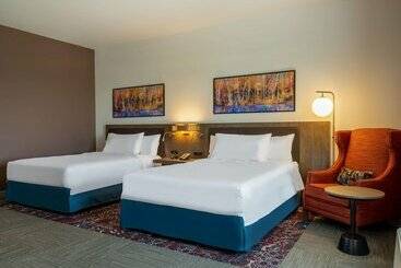 هتل Hilton Garden Inn Jeffersonville Louisville North