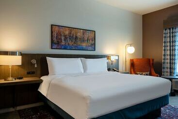 هتل Hilton Garden Inn Jeffersonville Louisville North