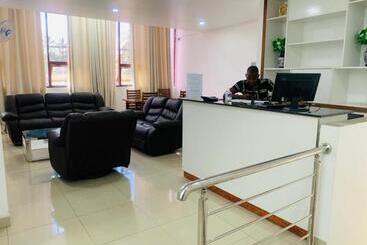 هتل Residencial Africa,lda Nampula