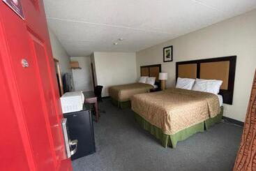 مُتل 6032 Persepolis Inn