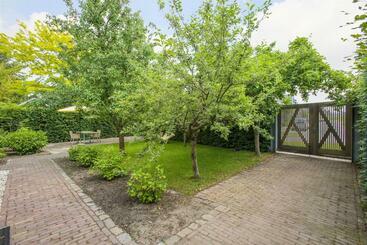 Aan Het Dijksteegje B&b   Logies