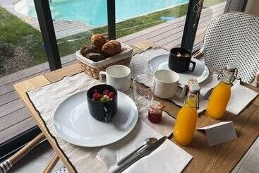 تختخواب و صبحانه Les Pénates Bordelaises   Maison D Hôtes   Guesthouse