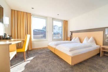 مسافرخانه The Guesthouse By The Hey
