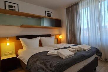 Check Inn Hotels   Offenbach