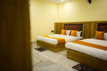 هتل Grand Residency