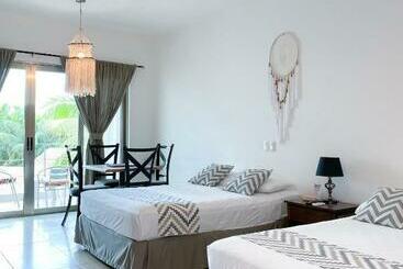 هتل Maia Suites Cozumel