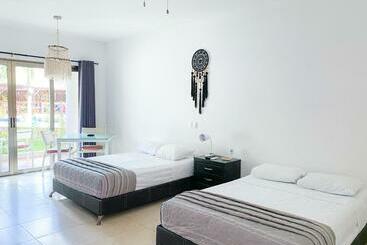 هتل Maia Suites Cozumel