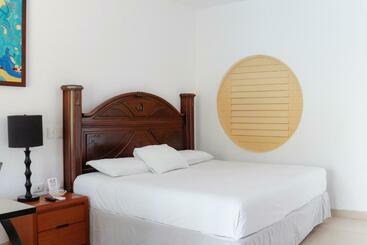 هتل Maia Suites Cozumel