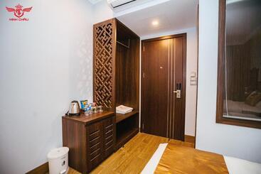 Minh Chau Hotel & Coffee