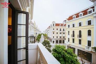 Minh Chau Hotel & Coffee