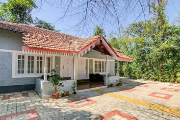 استراحتگاه Whispering Woods By Aura Hospitality