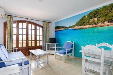 Sol Y Mar Apartments