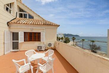Sol Y Mar Apartments