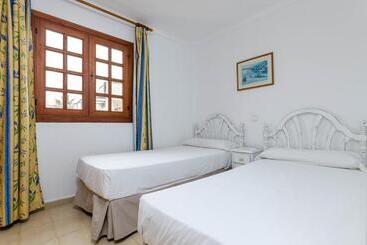 Sol Y Mar Apartments