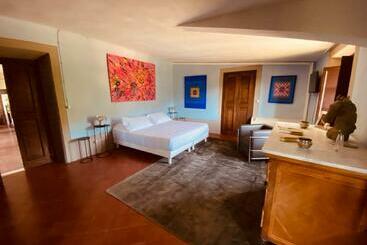 هتل Villa Sardi Small Luxury Boutique