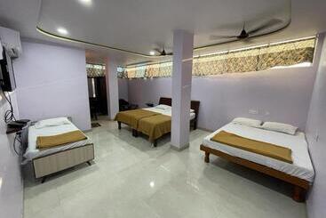 בית מלון כפרי Bmr Bala Lodge
