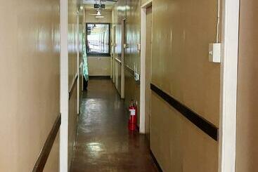 Reddoorz @ Sukitel Budget Hotel Nasugbu