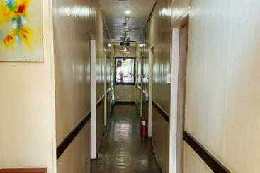 Reddoorz @ Sukitel Budget Hotel Nasugbu