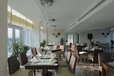 هتل Dushanbe Serena