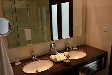 هتل Dushanbe Serena