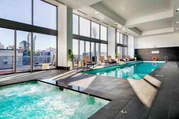 هتل Fraser Suites Perth