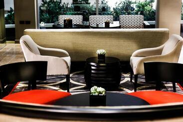 هتل Fraser Suites Perth