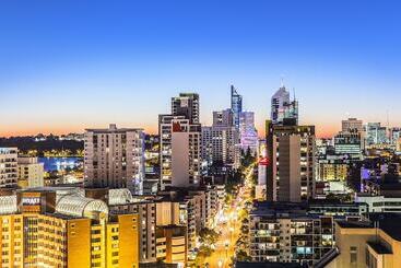 هتل Fraser Suites Perth