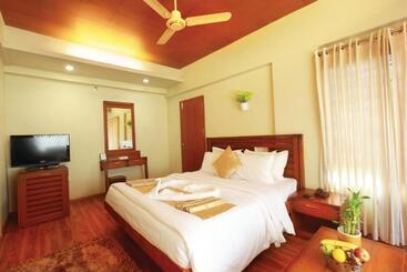 هتل Grand Plaza