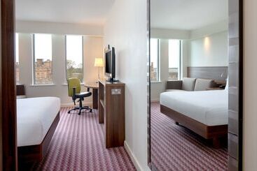 هتل Hampton By Hilton York