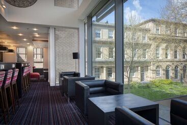 هتل Hampton By Hilton York