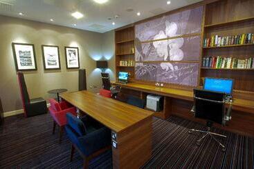 هتل Hampton By Hilton York