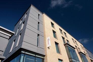 هتل Hampton By Hilton York