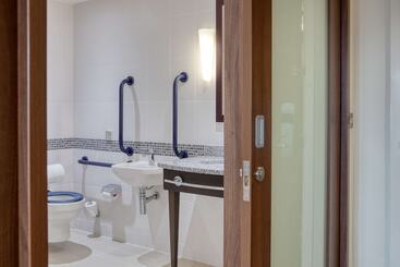 هتل Hampton By Hilton York