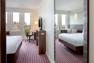 هتل Hampton By Hilton York