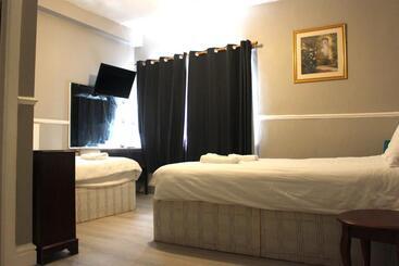 هتل Topaz Blackpool