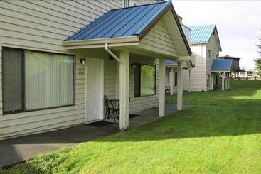 هتل Whale S Tail Guest Suites