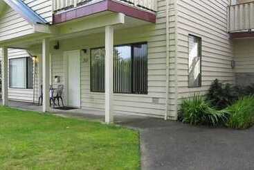 هتل Whale S Tail Guest Suites